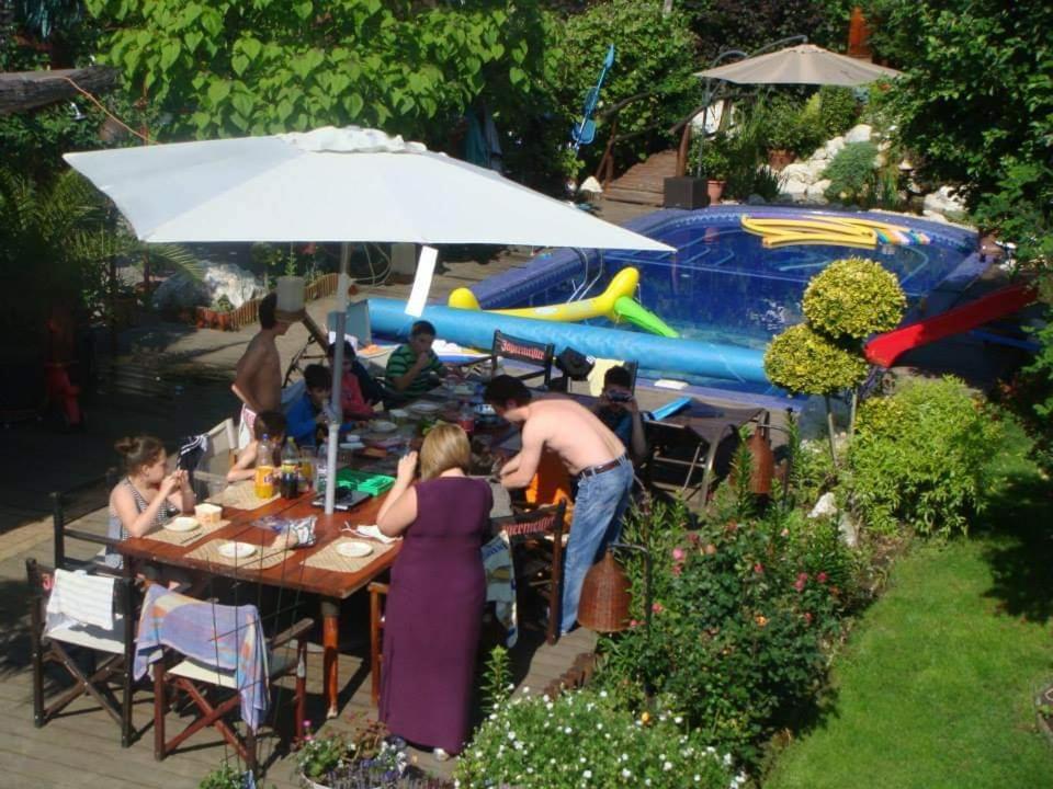 Holiday Vendeghaz Es Szabadidokert Jardanhaza Eksteriør bilde